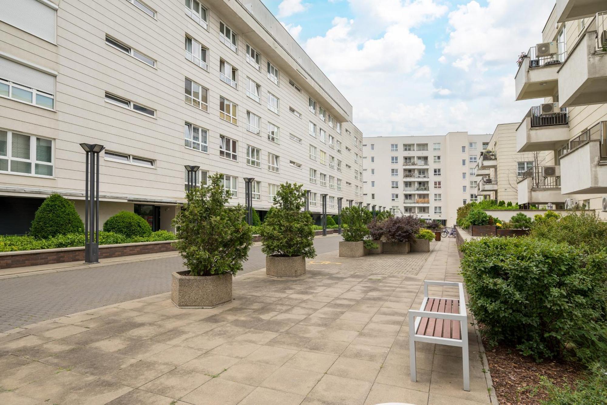 Stawki Pleasant Apartment Warsaw Exterior photo